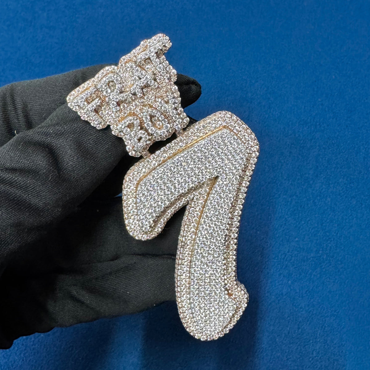 VVS Lab Diamond Custom Iced out Initial Letter Pendant