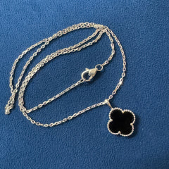 18K White Gold Vintage Alhambra Black Onyx Pendant attached necklace's chain